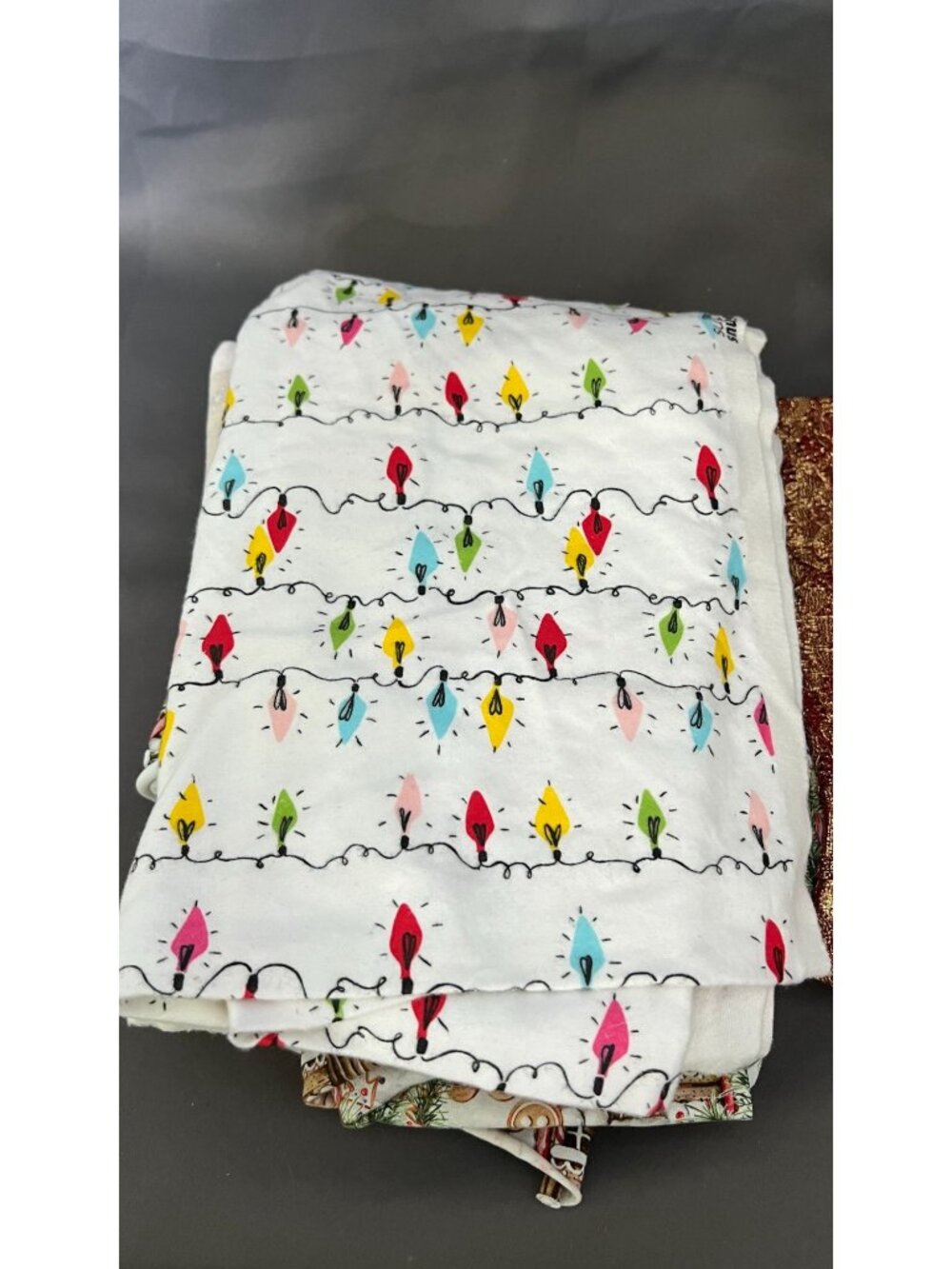 Assorted Holiday & Winter Fabric Bundle With Christmas-Themed Prints - Picture 3 of 6